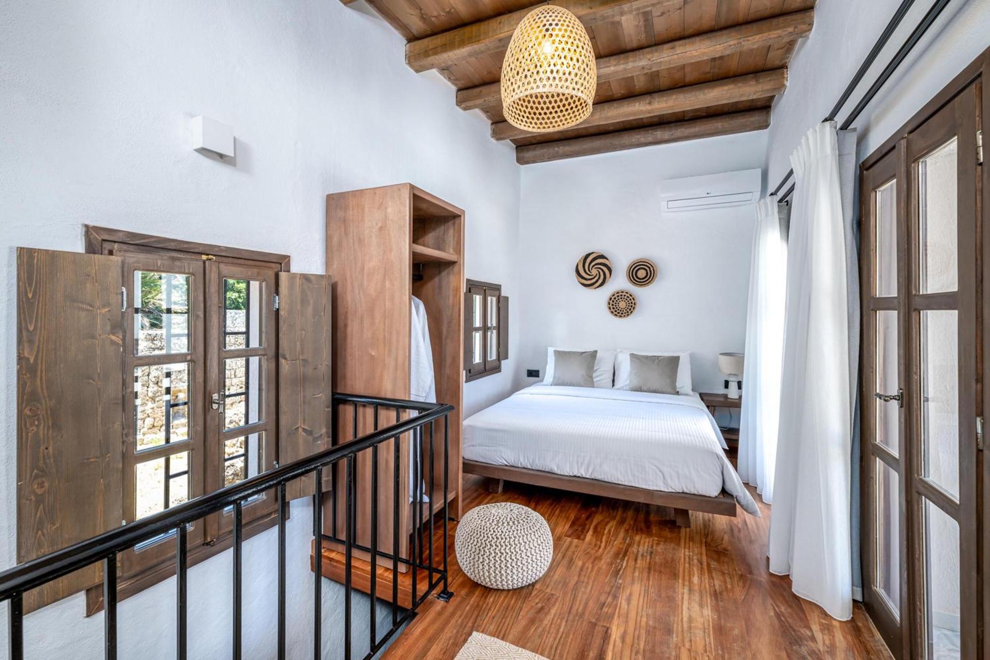 Elia Suites - Old Town Rhodes City Room photo